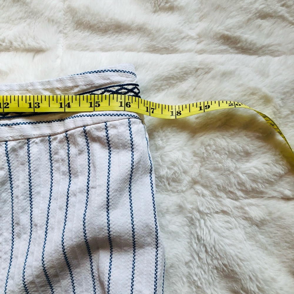 Talbots Striped White & Blue Pull-On Pants - Picture 5 of 9